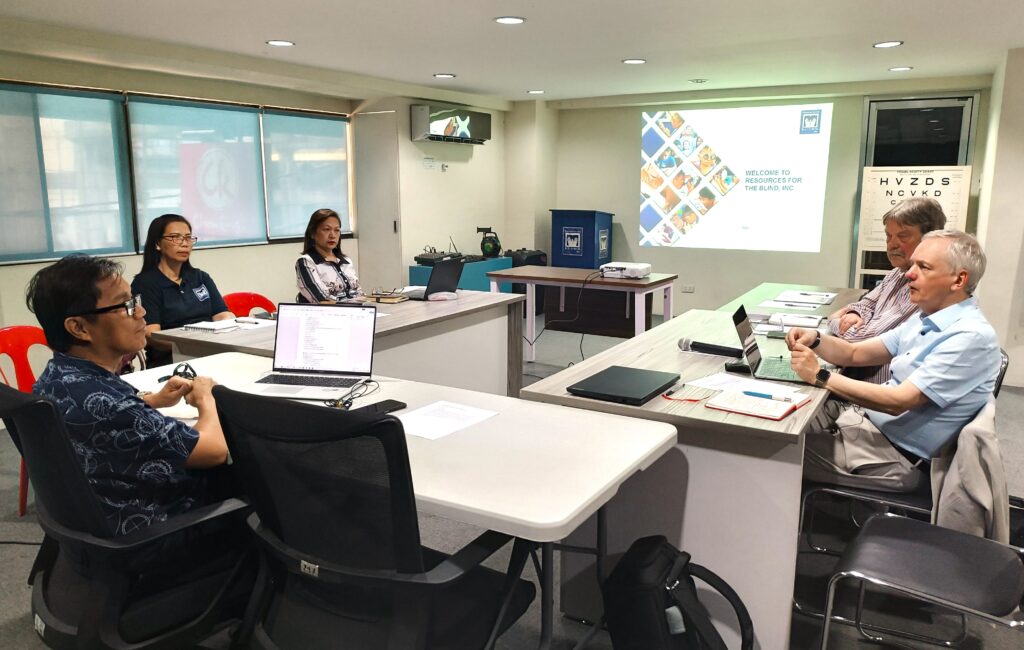 Foto vom Meeting beim RBI in Manila während der Reise in 2025