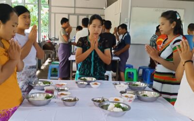 Schulessen für blinde Kinder weltweit