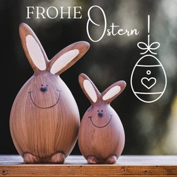 Zwei Osterhasen aus Holz, Schriftgrafik Frohe Ostern